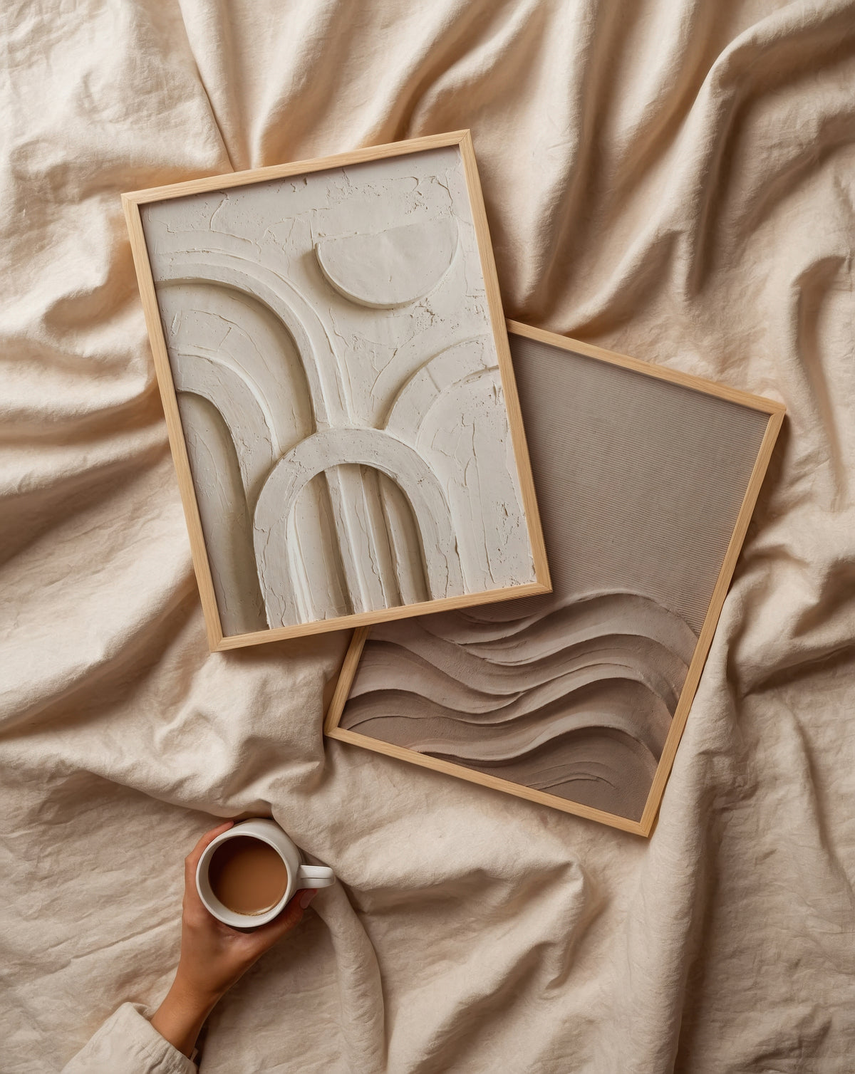 Plaster Arches Poster – två posters i rum 1