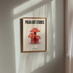 Polka Dot Toadstools Poster – i rum 1