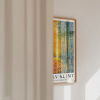 Gustav Klimt Chromatic Forest Passage Poster – väggvideo