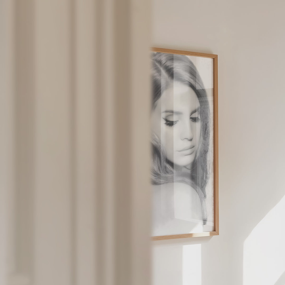 Lana Poster – väggvideo