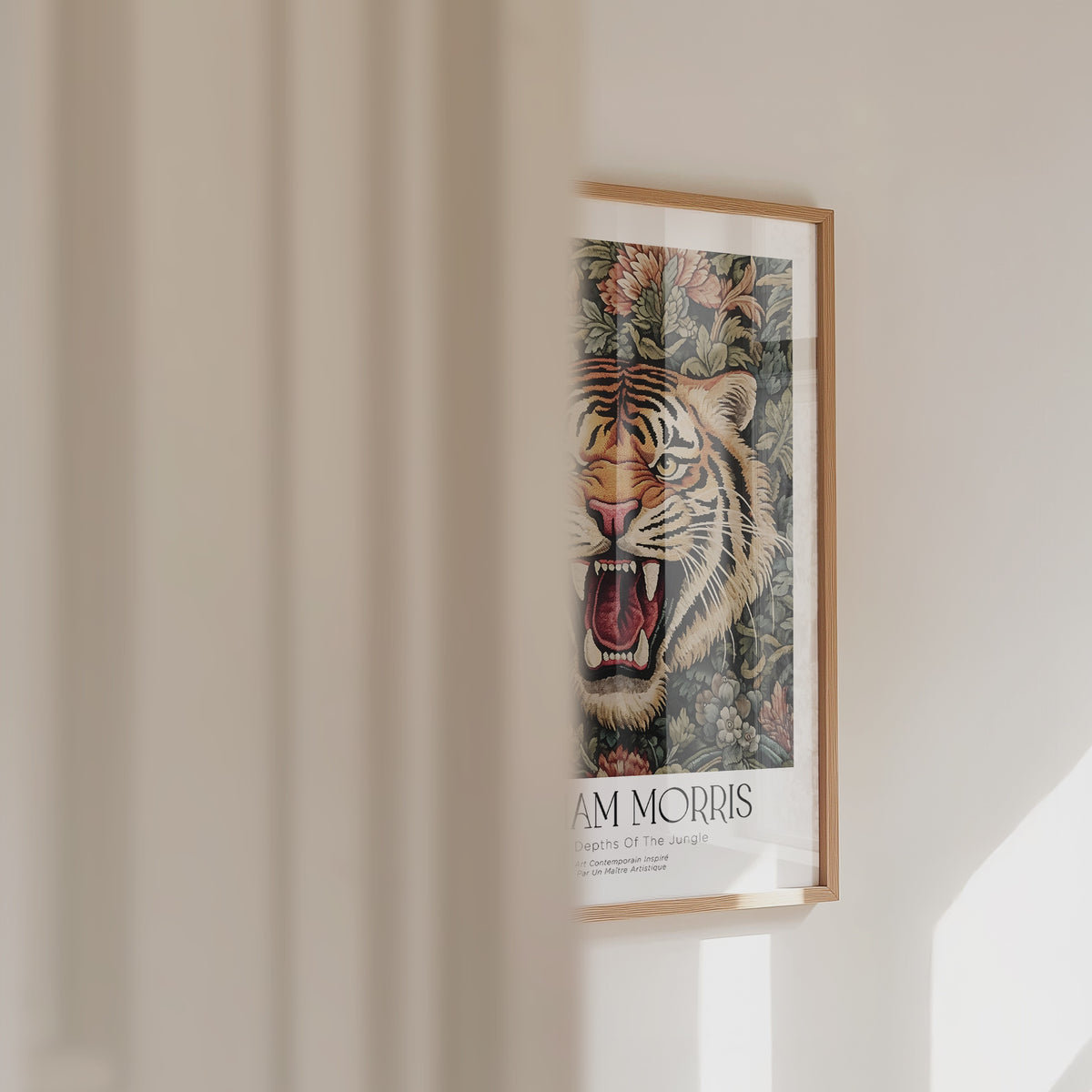William Morris Jungle Tiger Majesty Poster – väggvideo